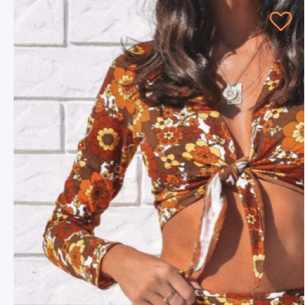 her pony the label crop top size us 6, M, gold and orange front tie crop top